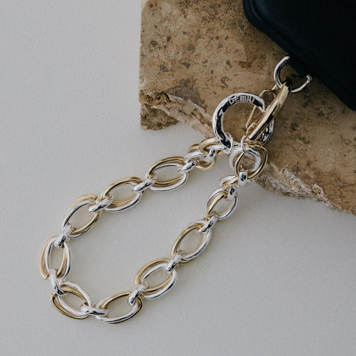 【新品未使用】DEMIU × Nothing And Others ストラップ Nothing And Others × DEMIU」Double Ring Chain Mobile Charm – Donnaruma