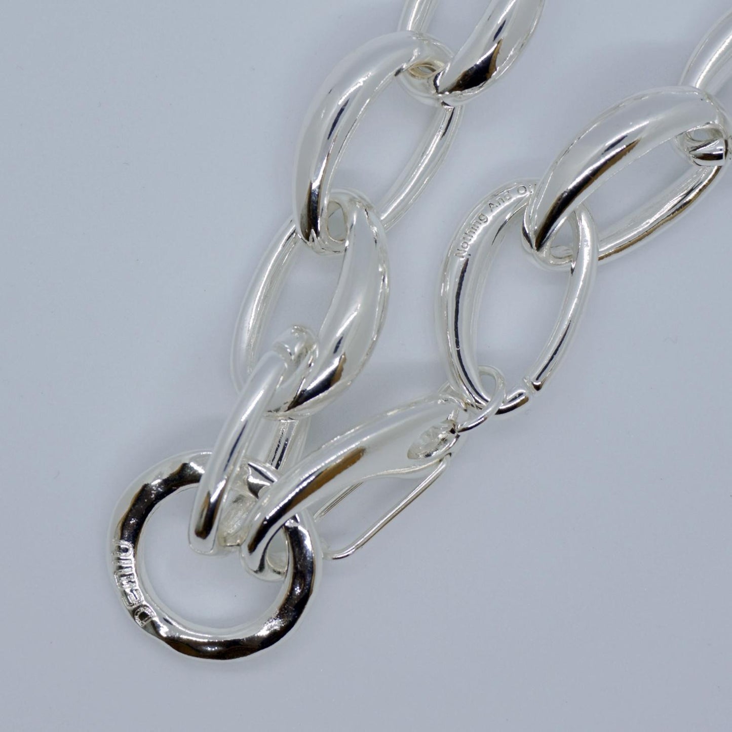 DEMIU x Nothing And Others collaboration Mobile Dropring chain