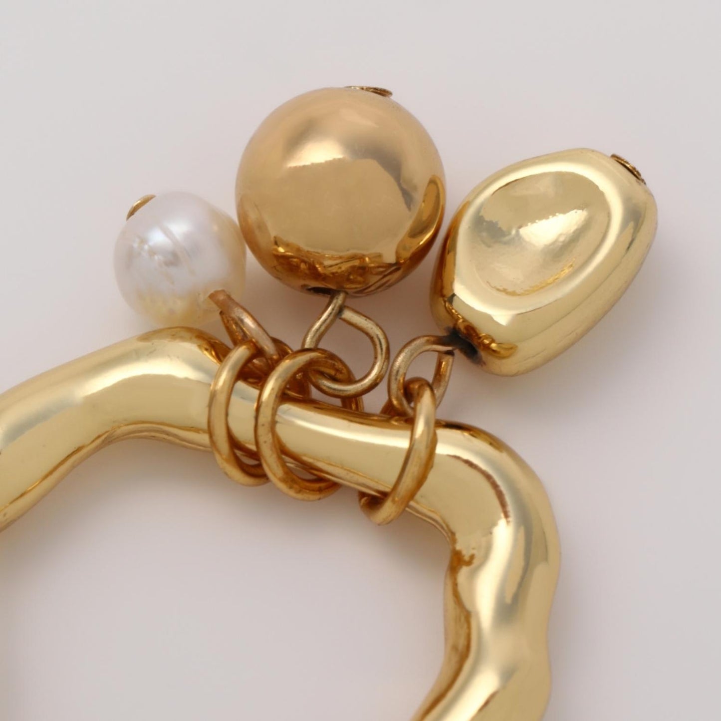 Many motif Ring