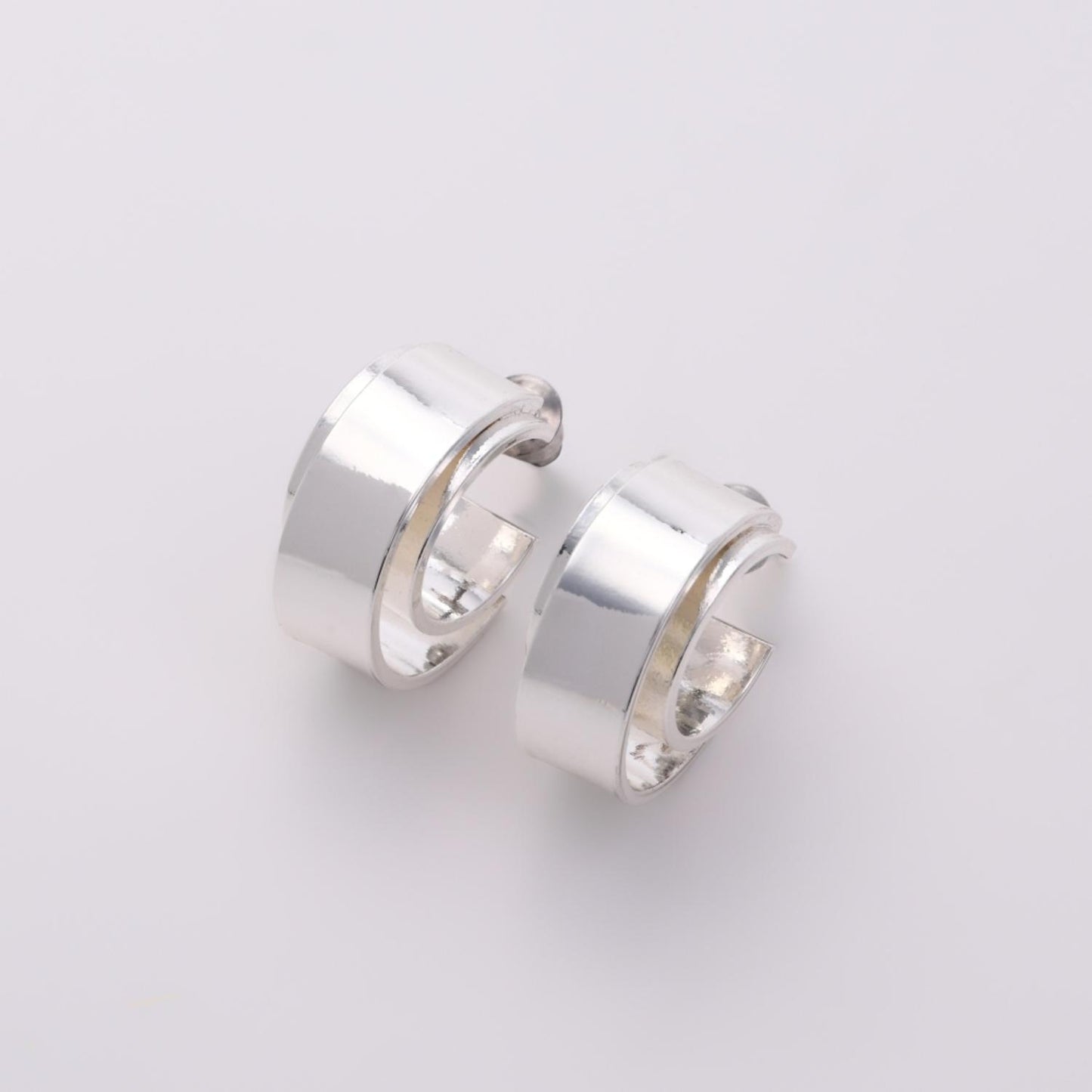Neat line Pierce