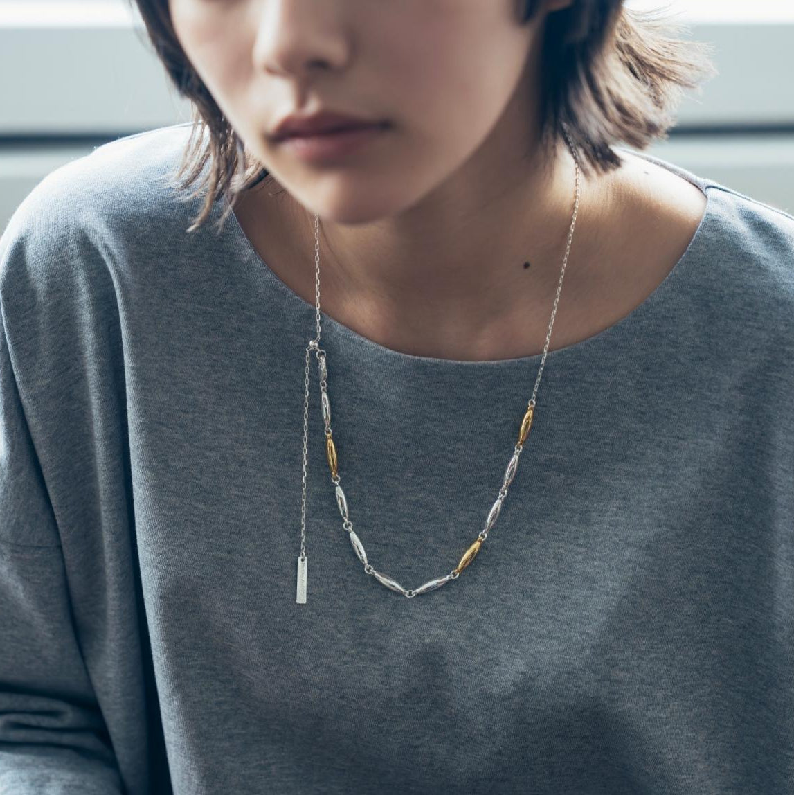 Plump Motif Adjustable Necklace