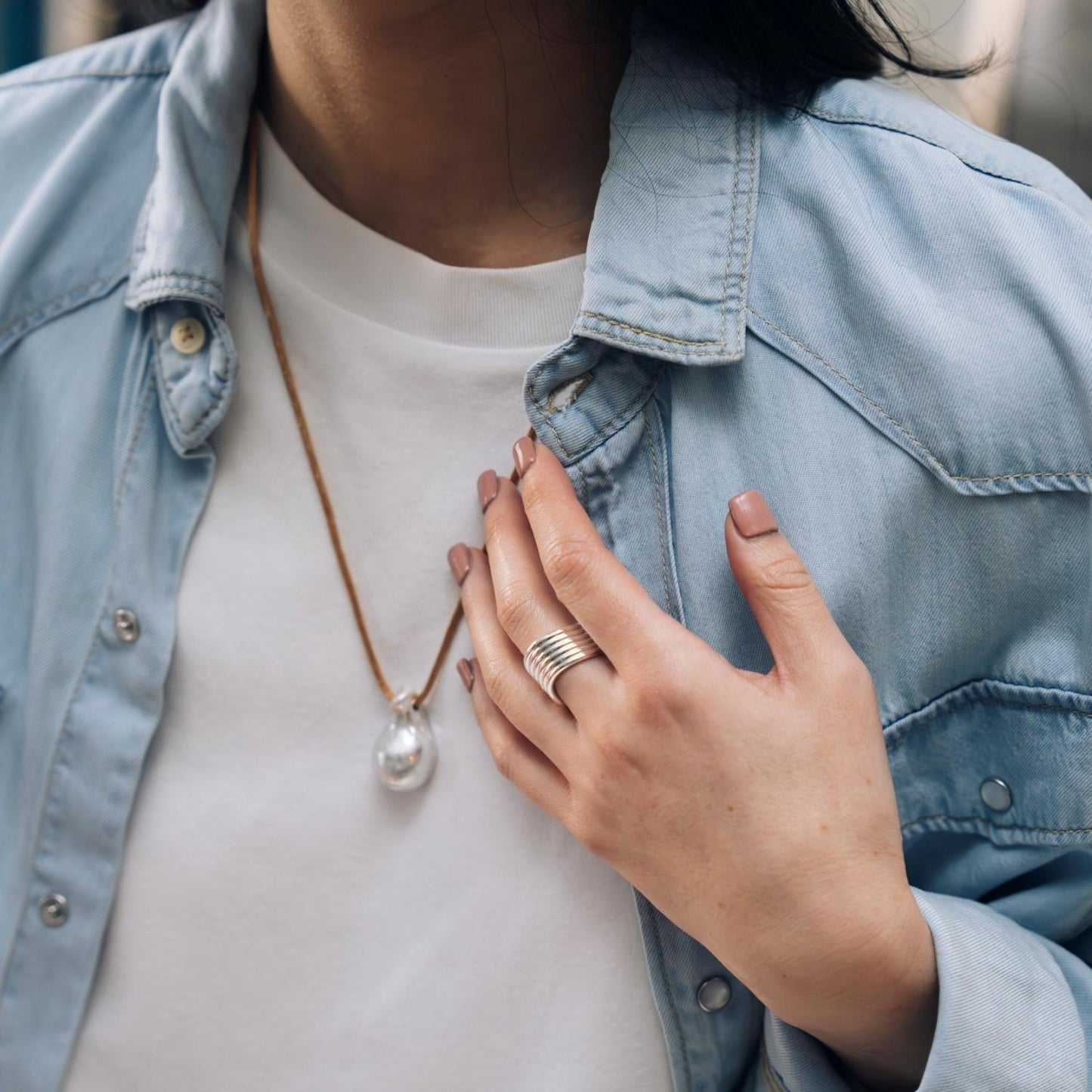 Parallel line Ring