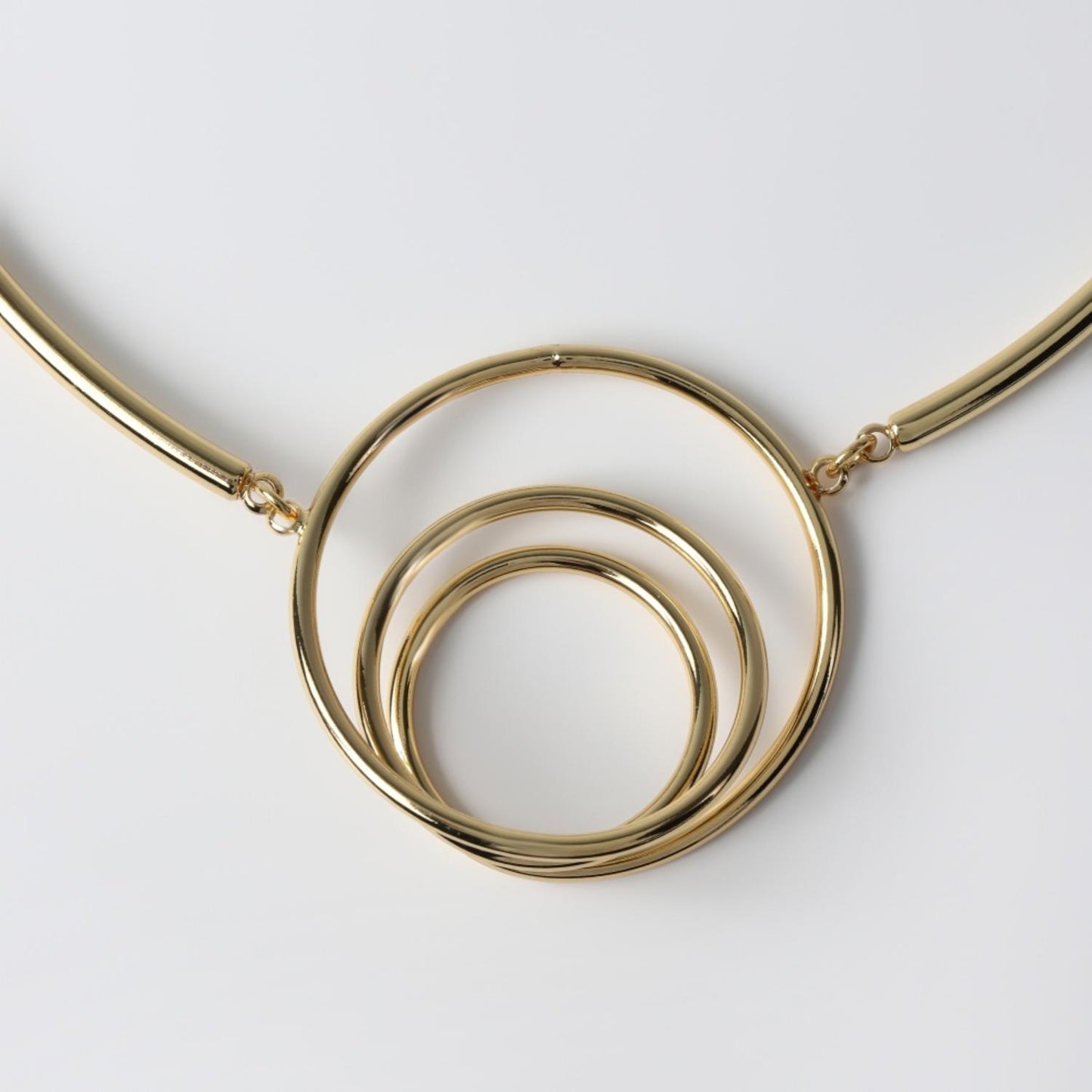 Rolling Line Necklace