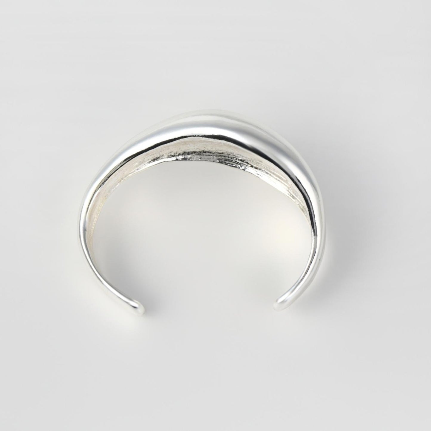Nuance Curve Bangle