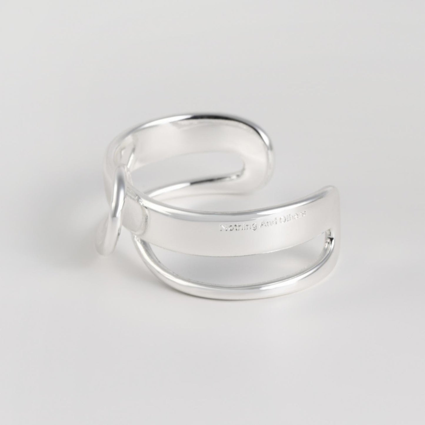 Parallel line Bangle