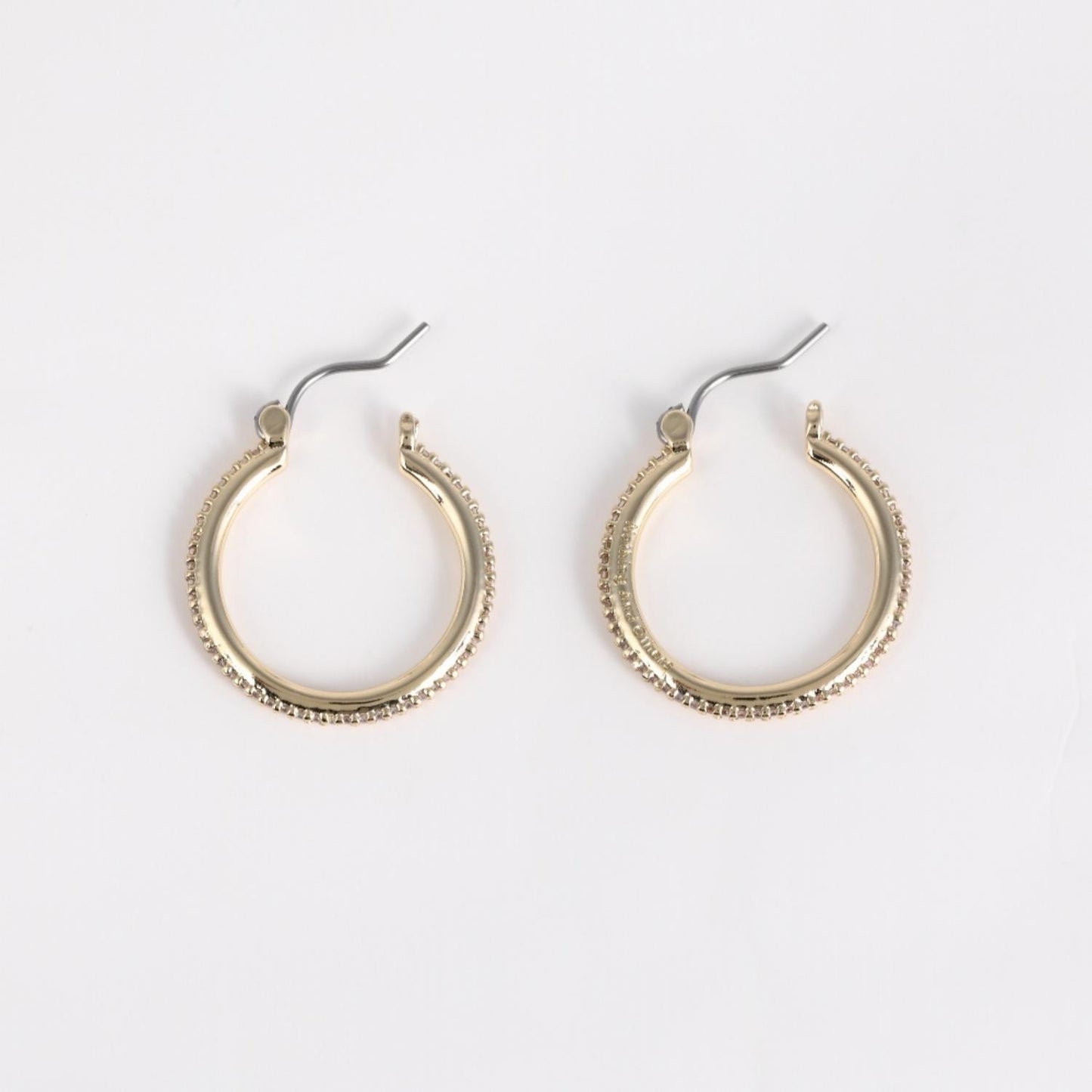 Thin Hoop Pierce