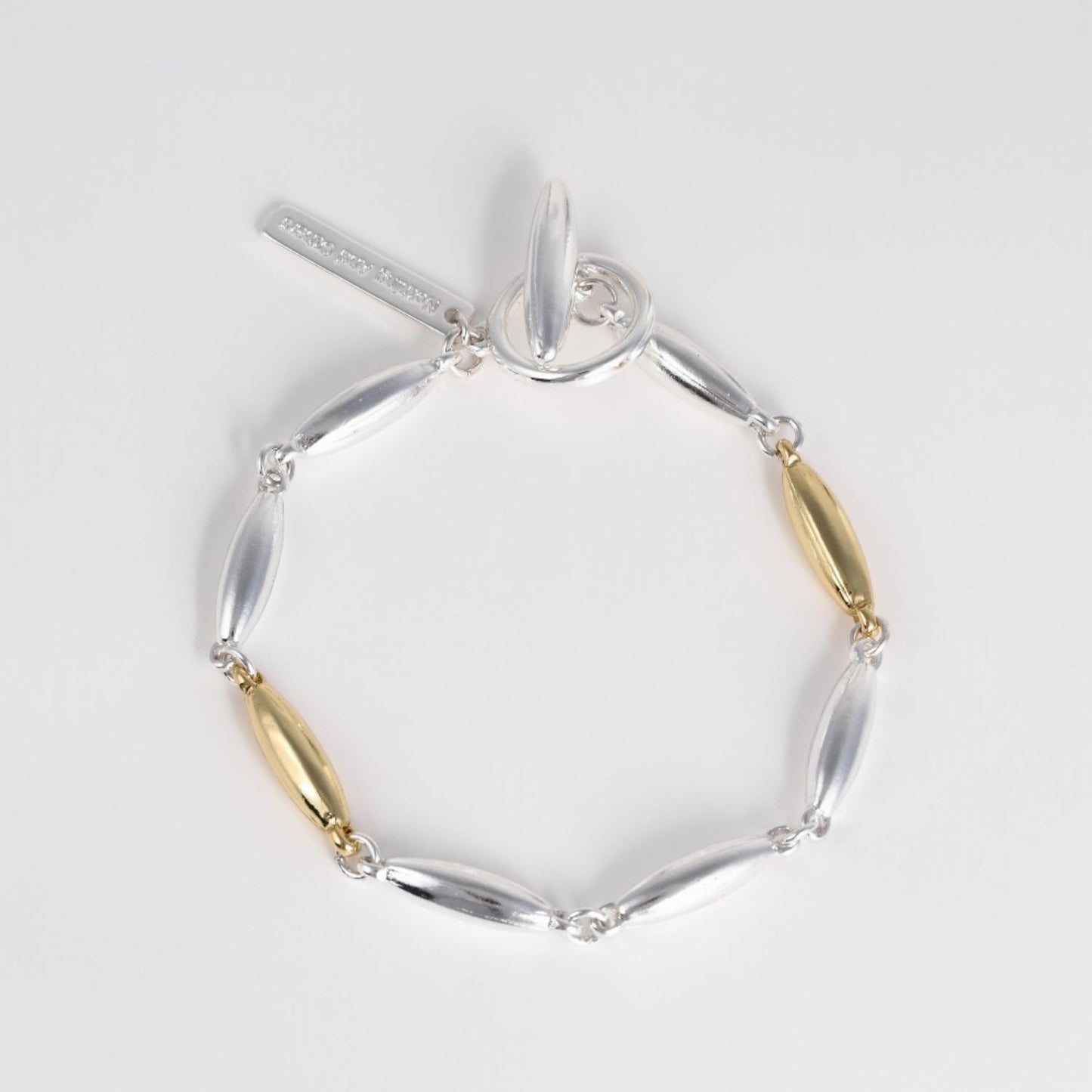 Plump Motif Bracelet