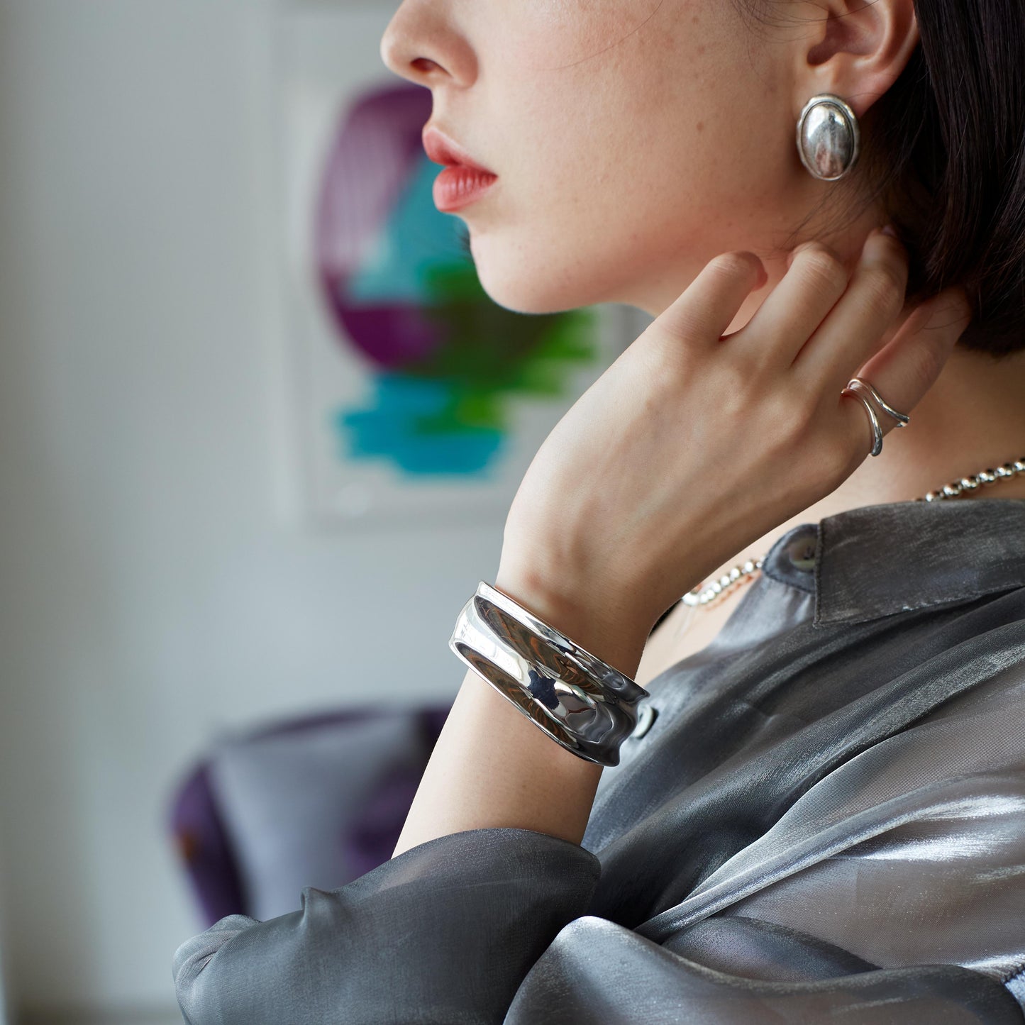 Curve Point Bangle