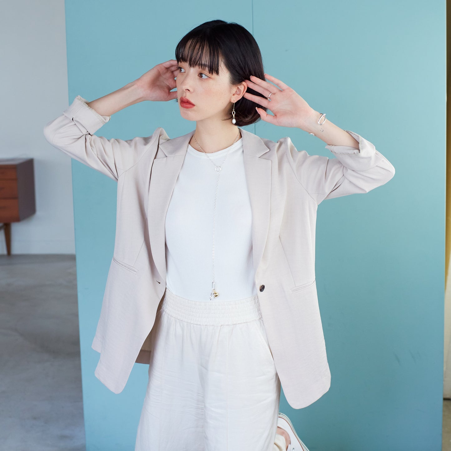 Many motif Lariat