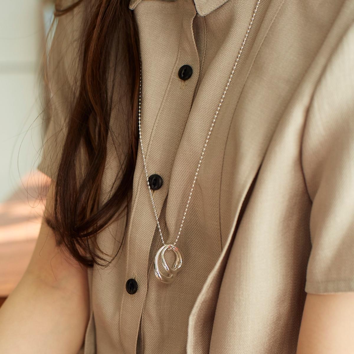 Tow ring Necklace