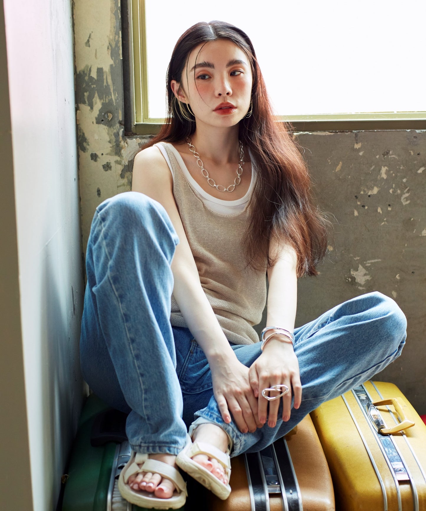 Curve Point Bangle