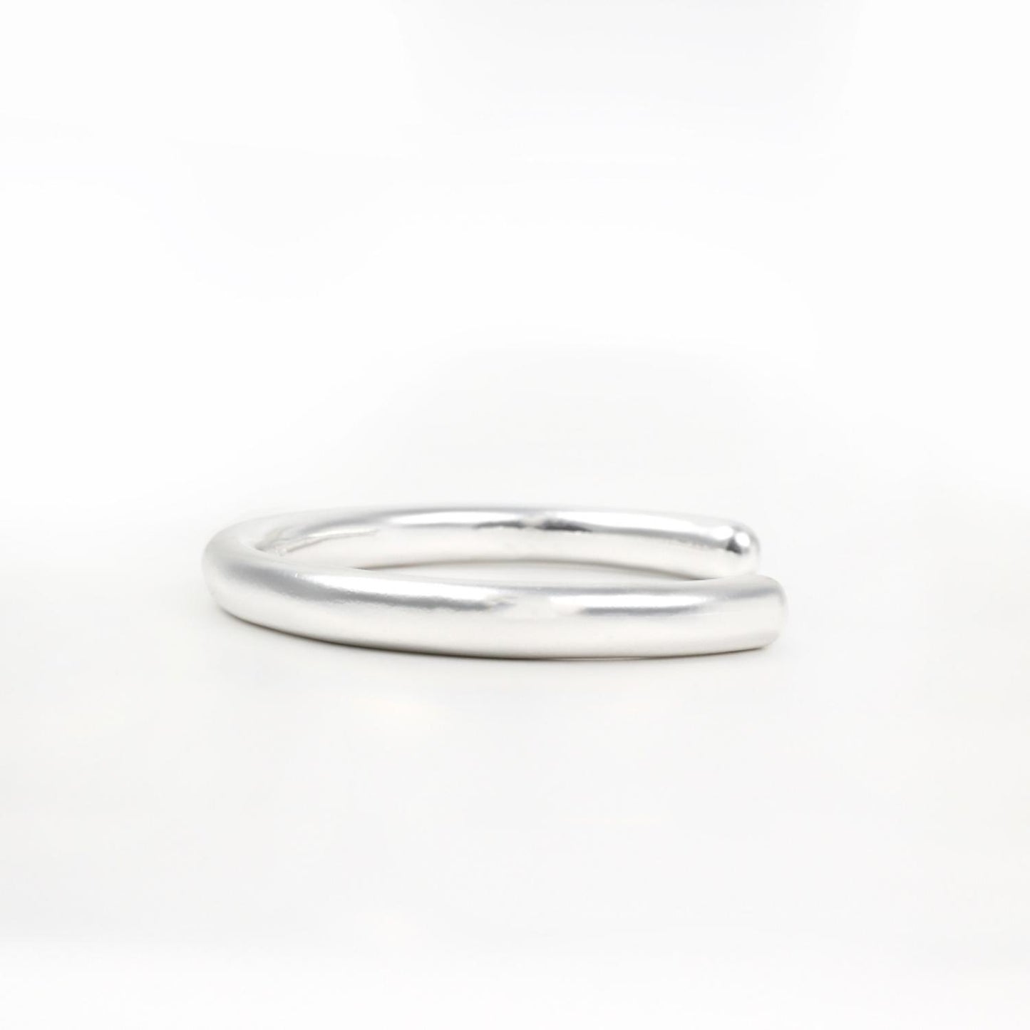 UN Plane Bangle