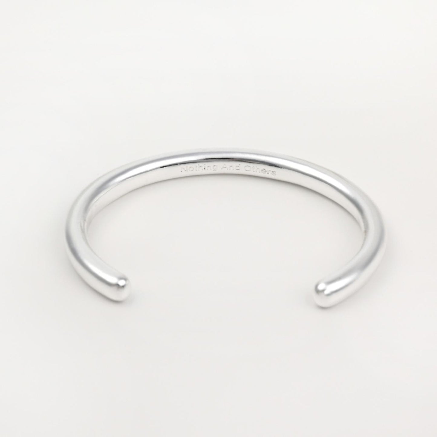 UN Plane Bangle