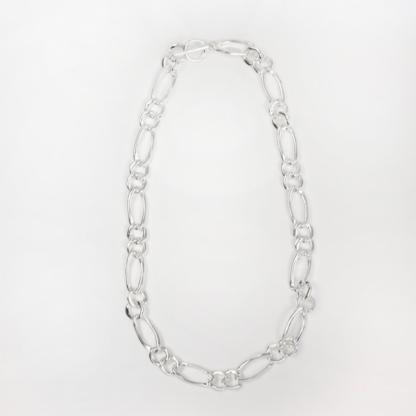 UN Mutually Necklace