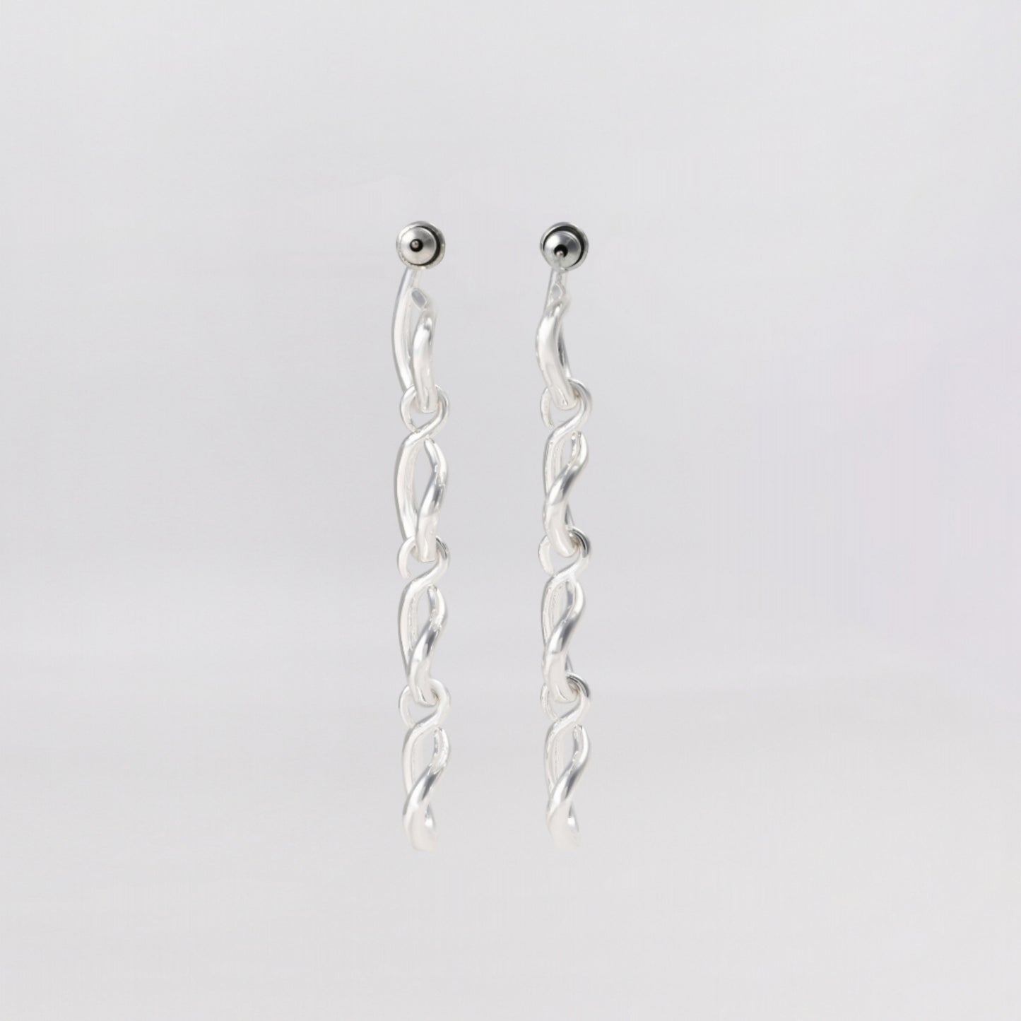Hook chain Pierce