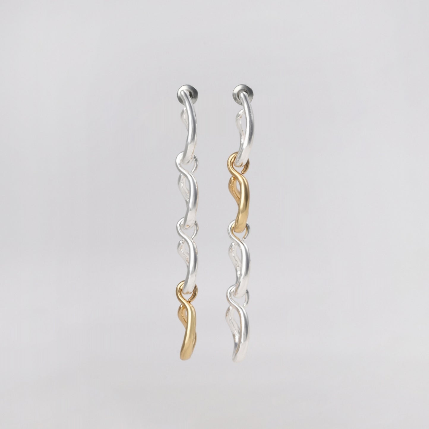 Hook chain Pierce