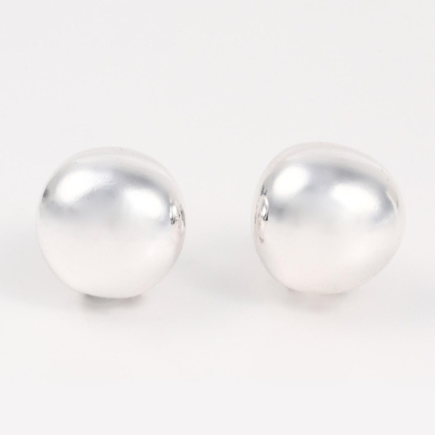 Simple ball Pierce