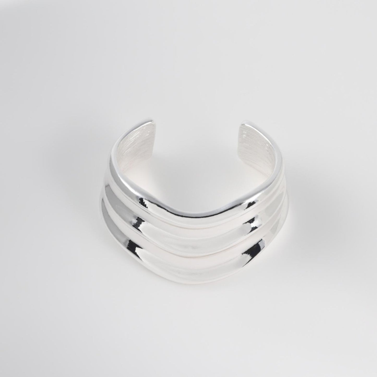 Step line Bangle