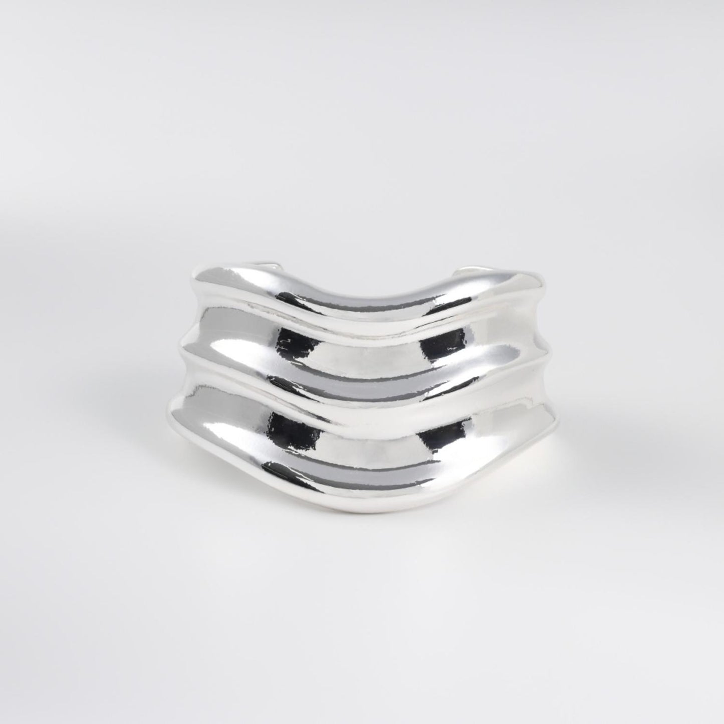 Step line Bangle