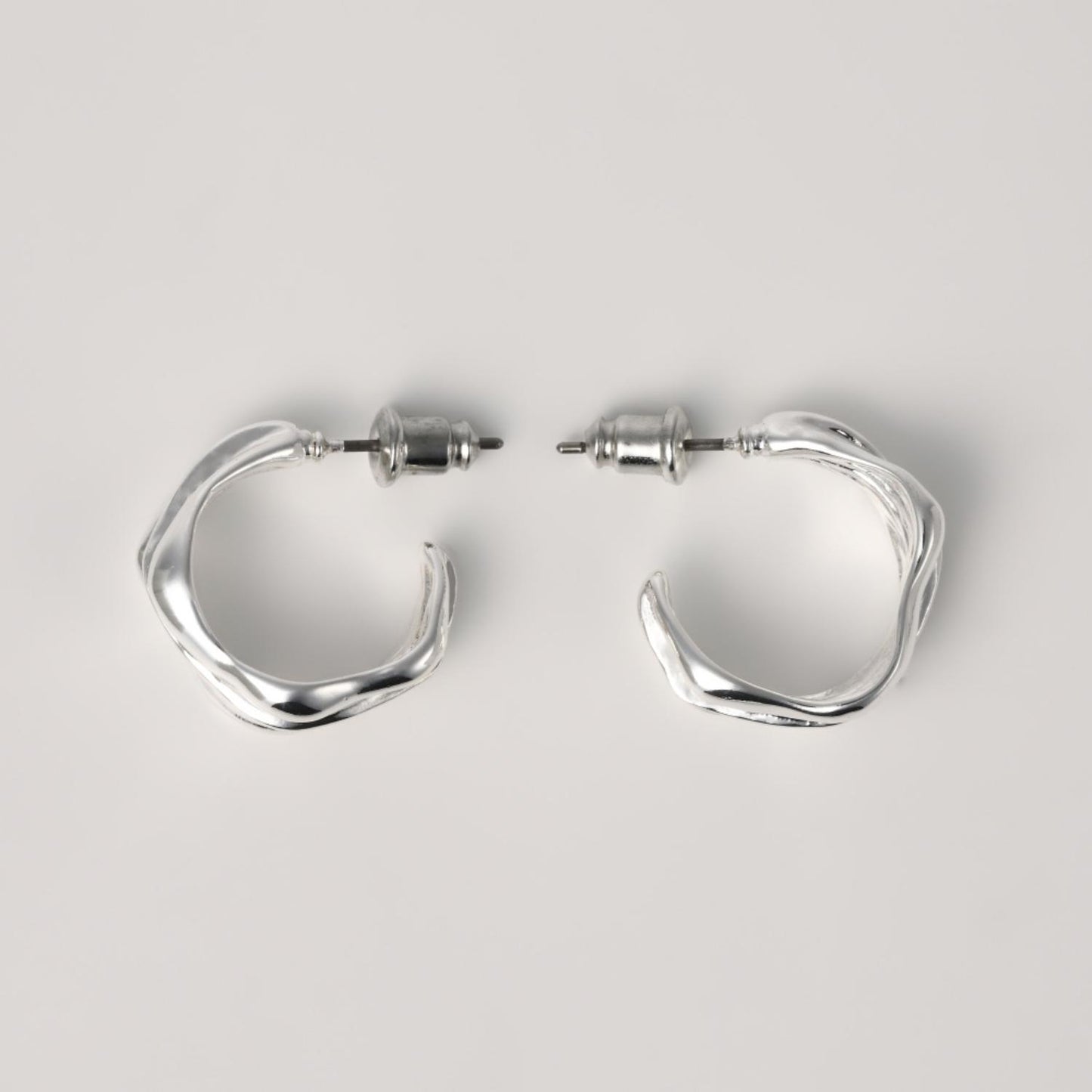 Drawing line Pierce