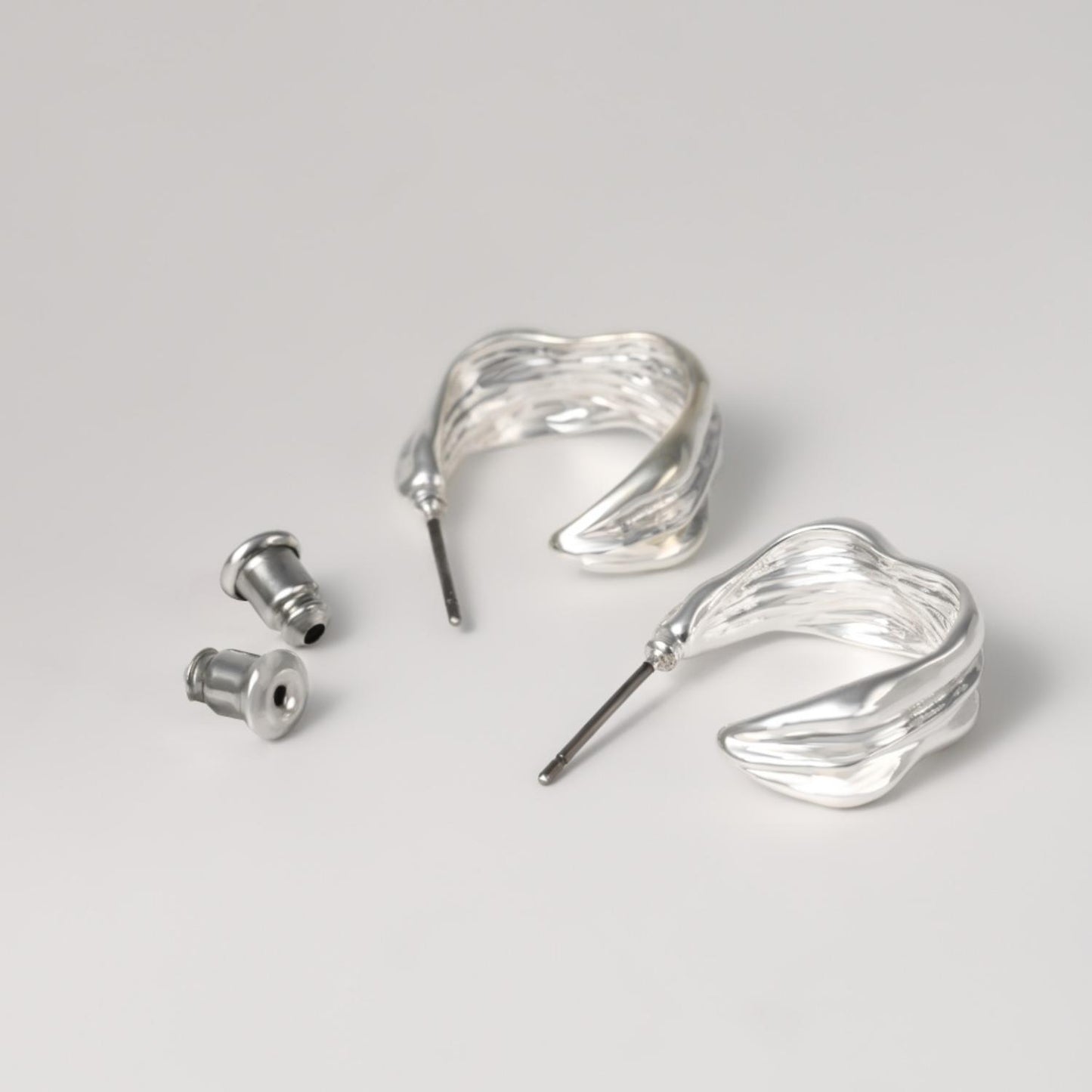 Drawing line Pierce
