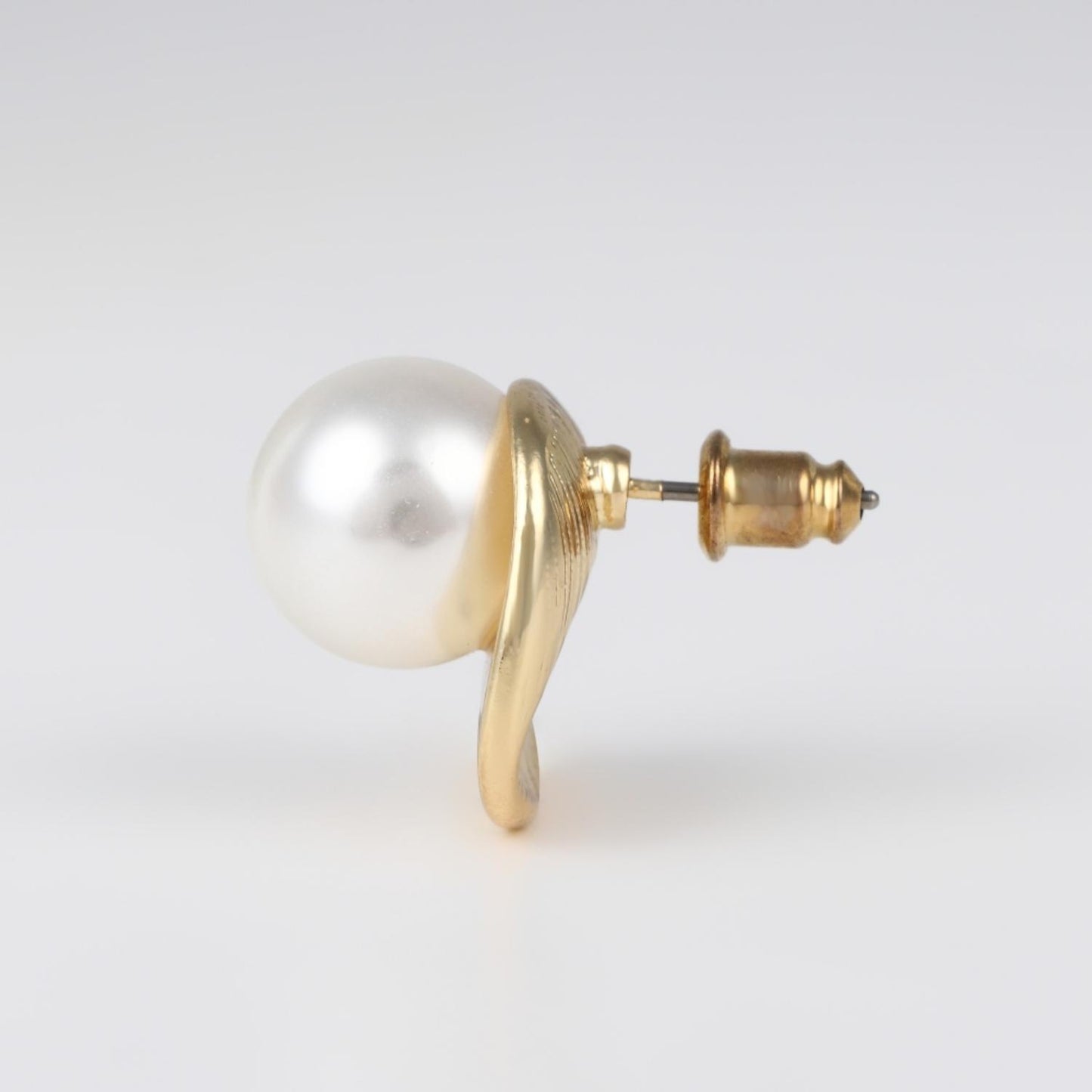 Big pearl Simple Pierce