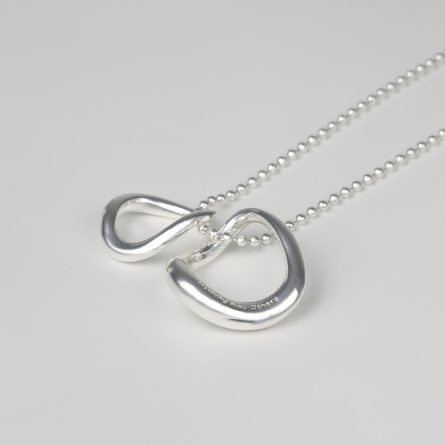 Tow ring Necklace