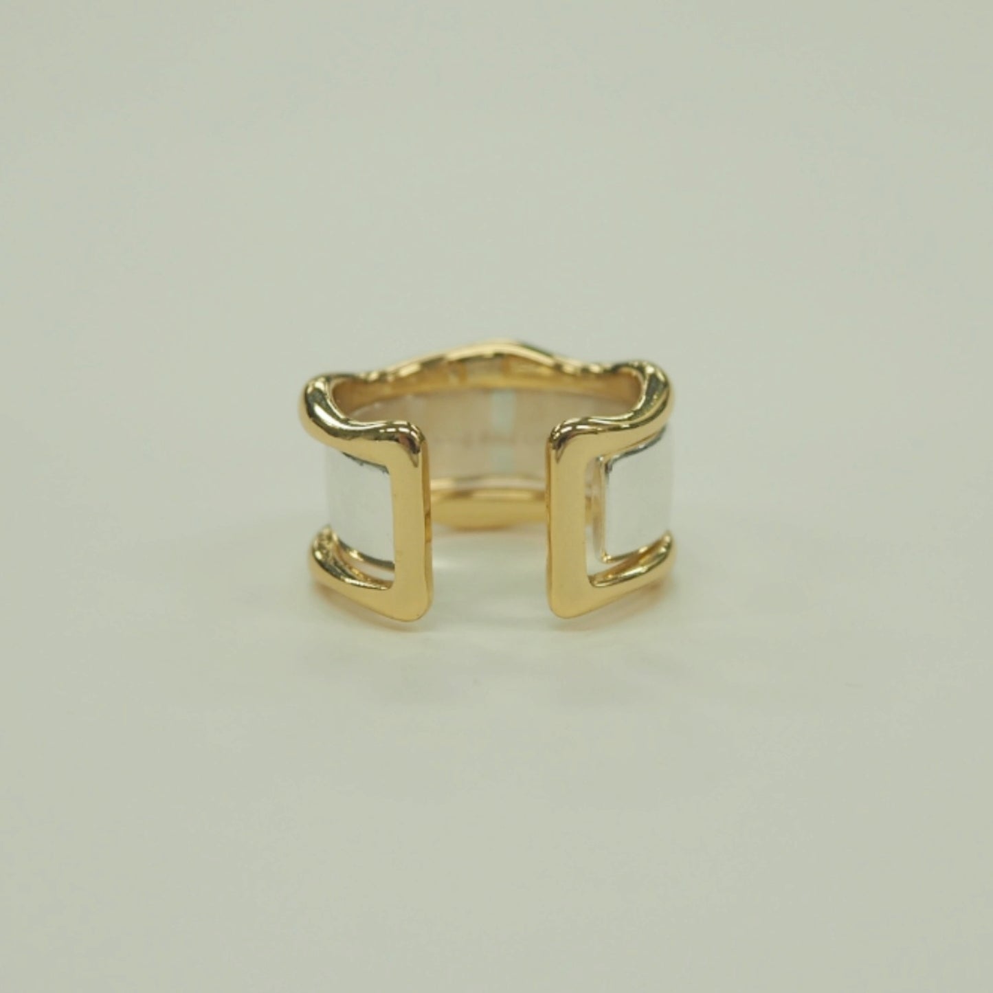 Unite Ring