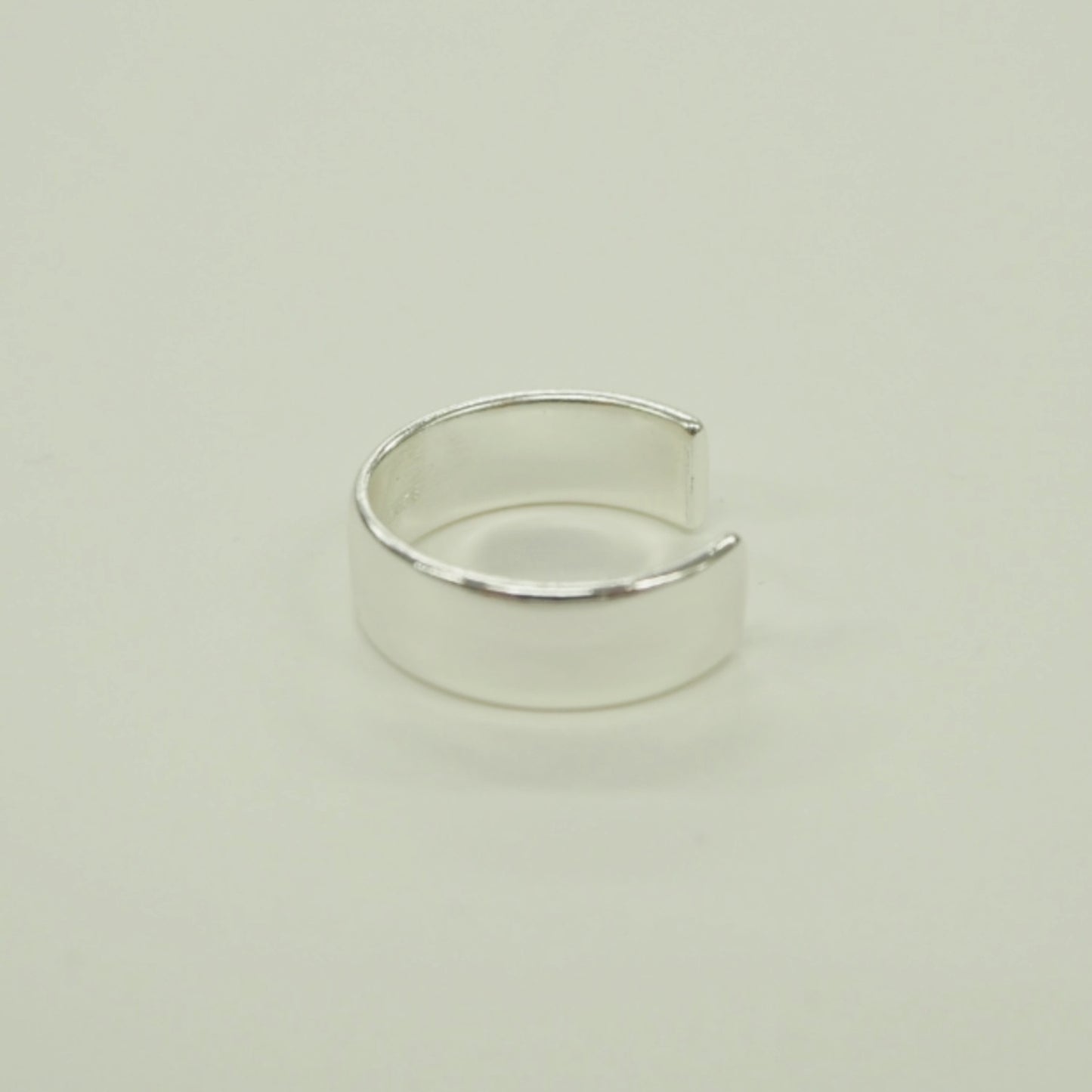 Unite Ring