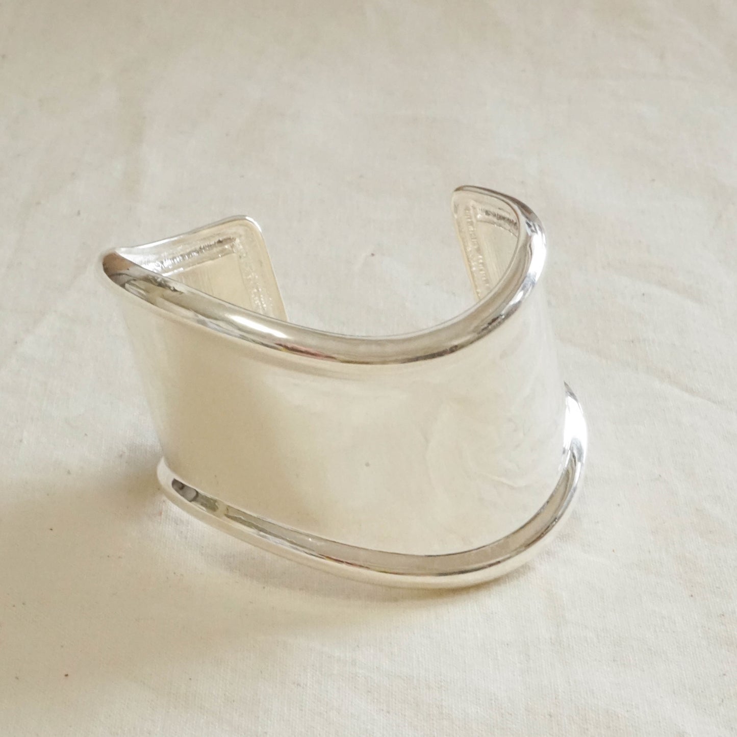 Wave Bangle