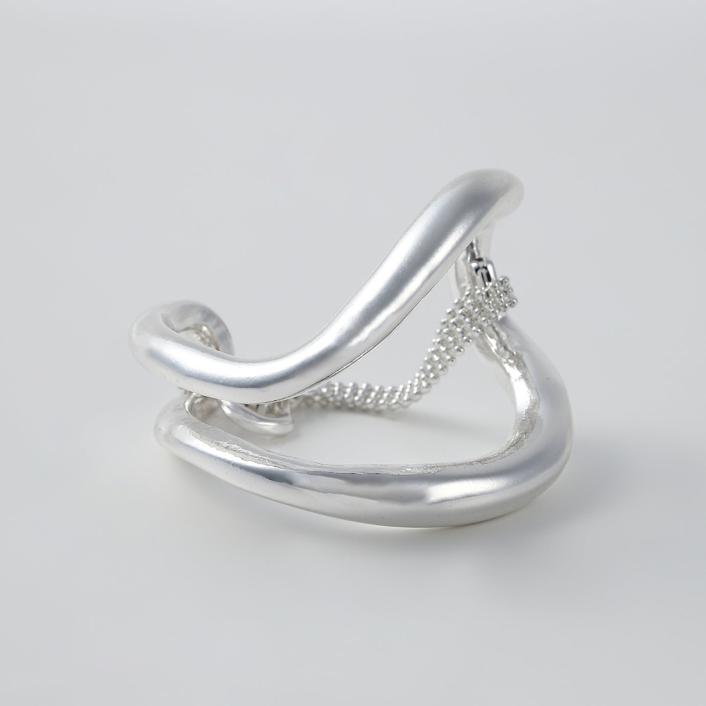 Half volume Bangle