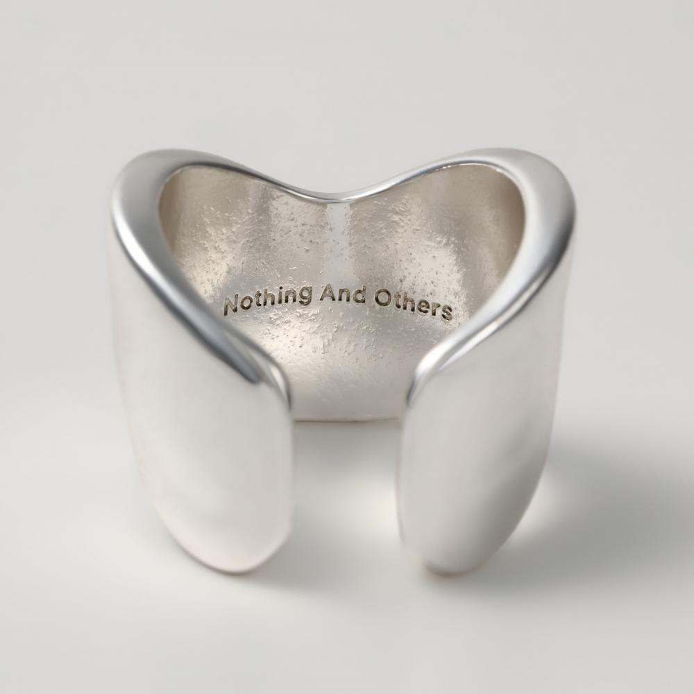 Thickness asymmetry wave Ring