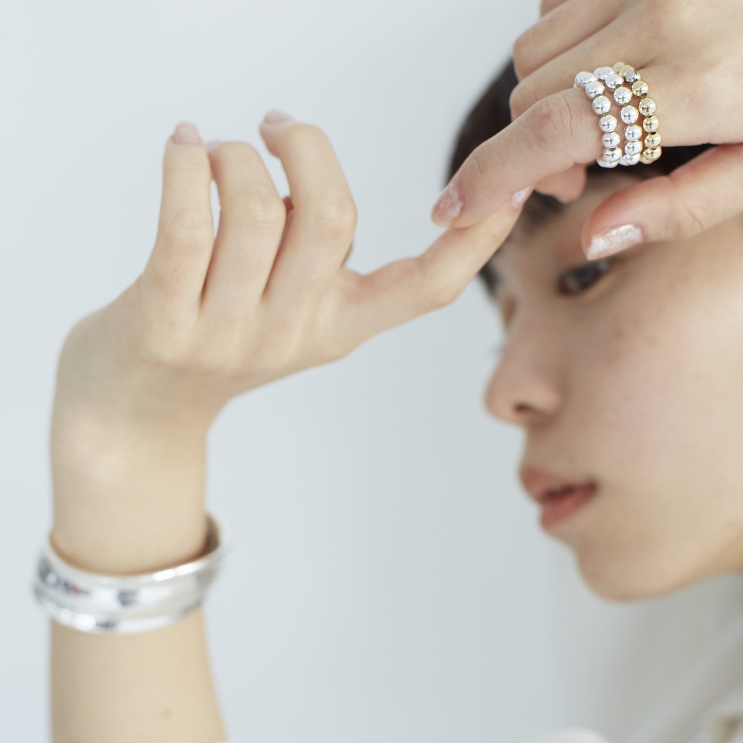 Curve Point Bangle