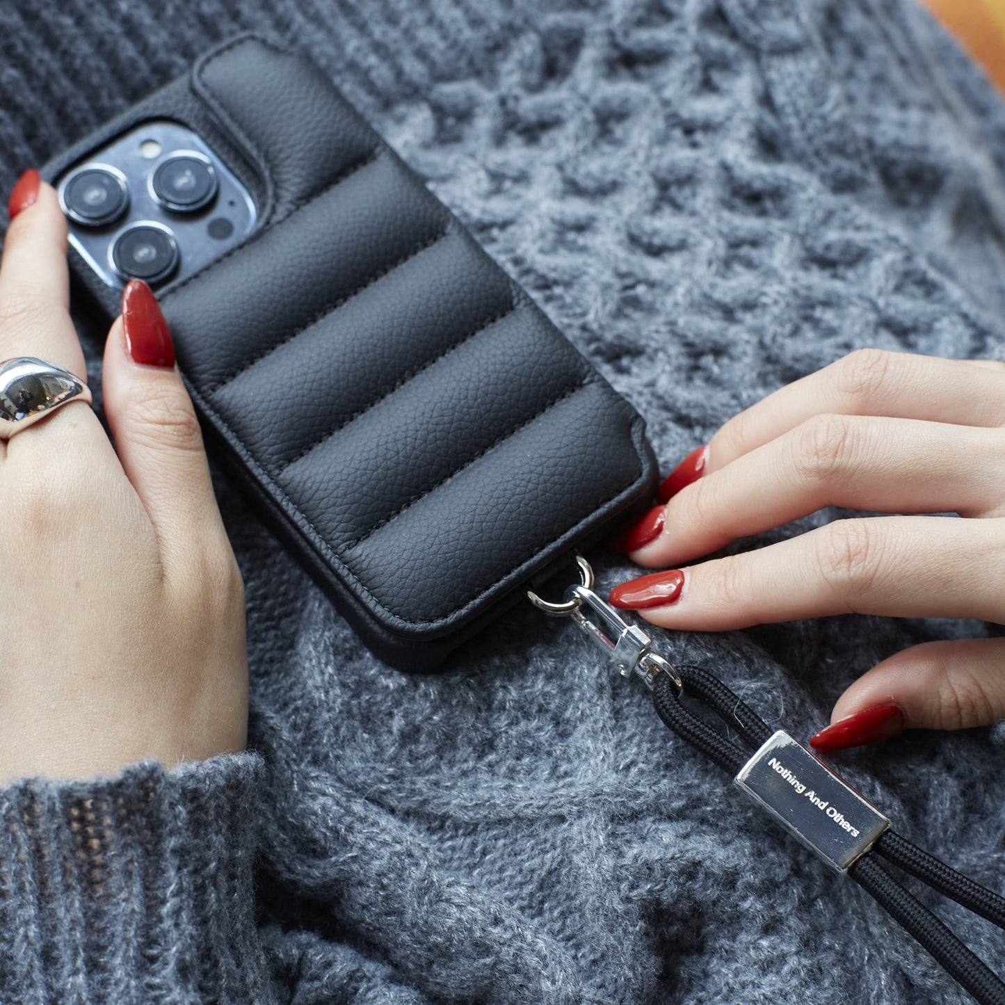 Smartphone Shoulder
