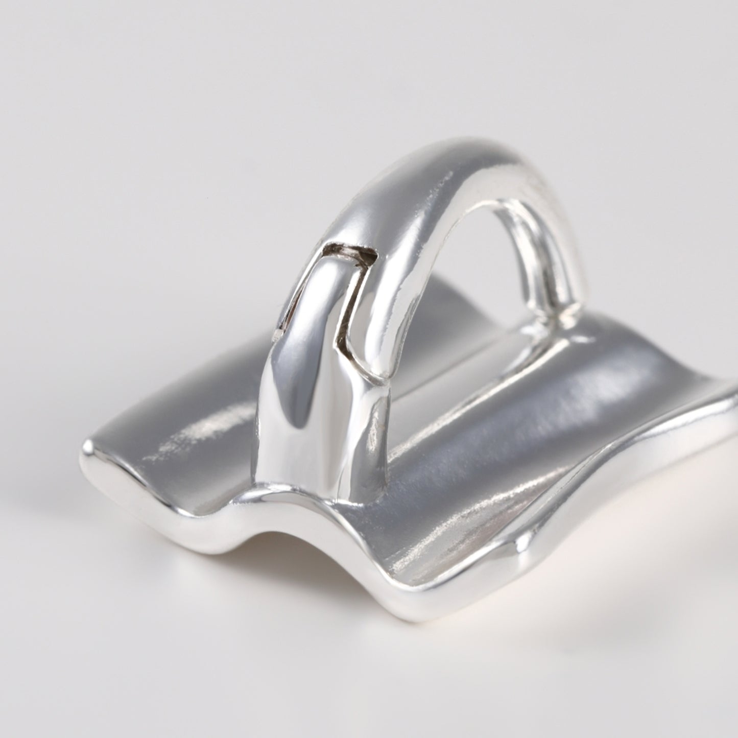 wave square earrings