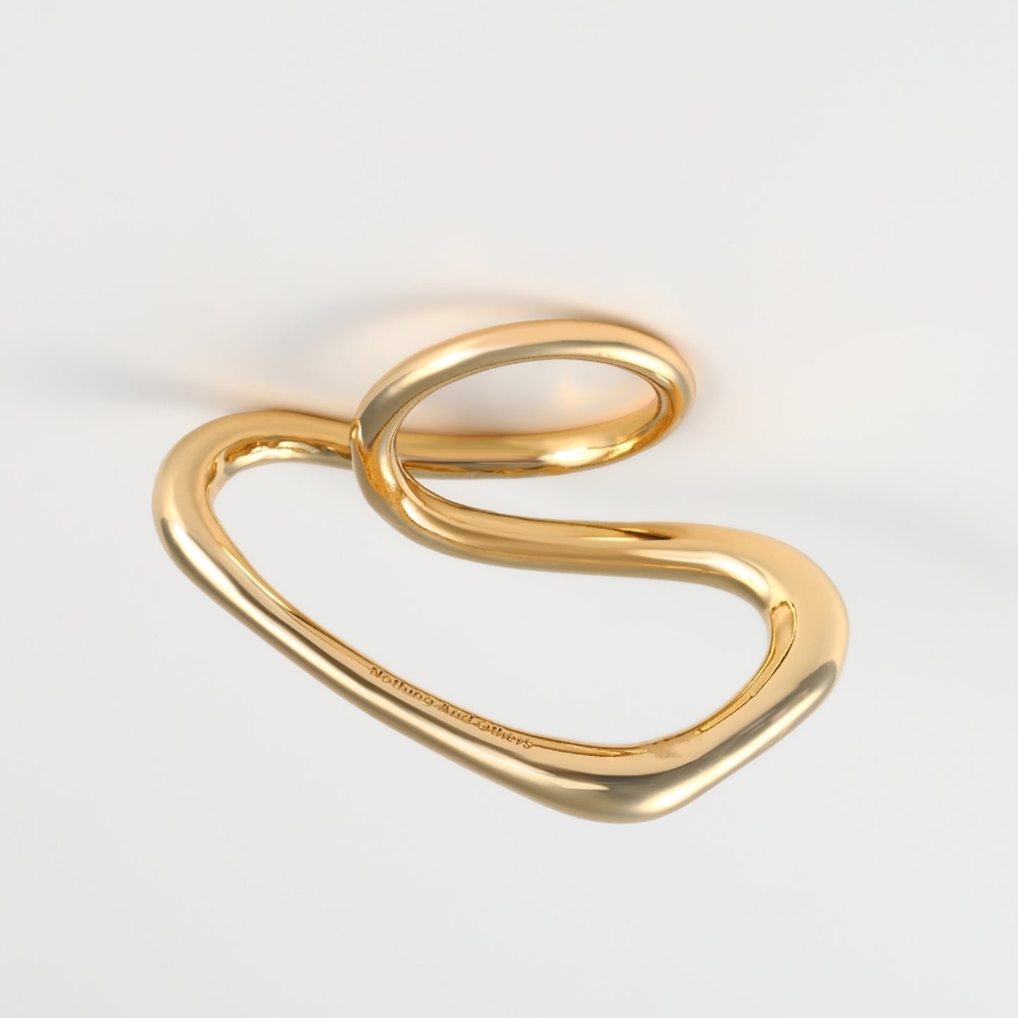 Nuance line triangle Ring