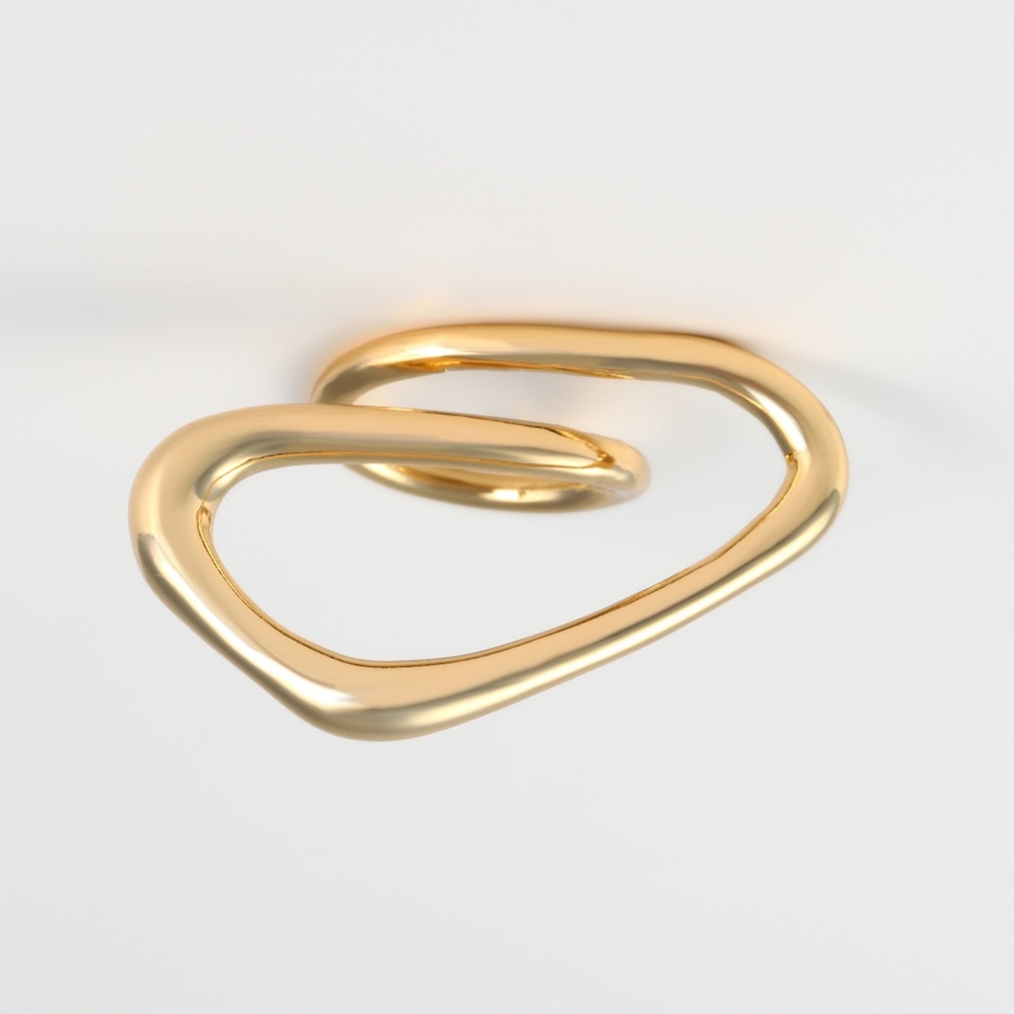 Nuance line triangle Ring