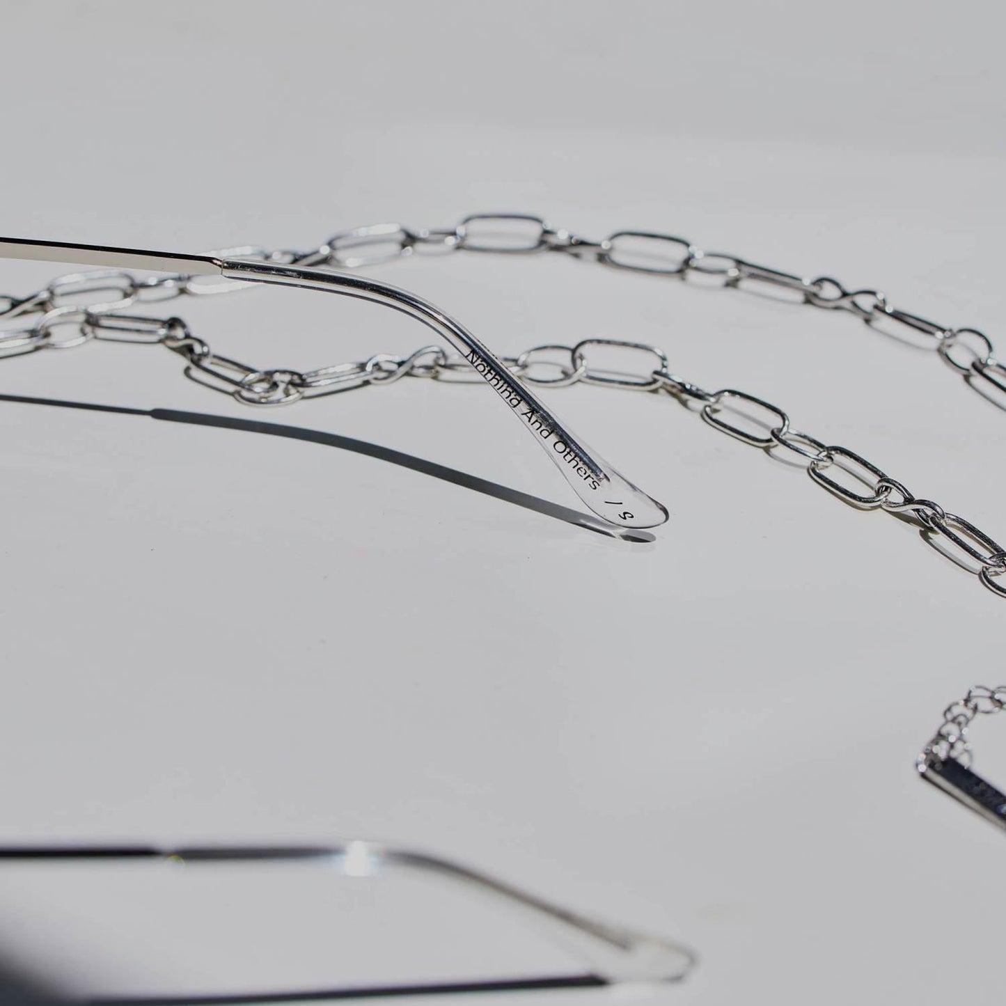 
                  
                    【鹿沼憂妃さんコラボ】Rimless Square Sunglasses
                  
                
