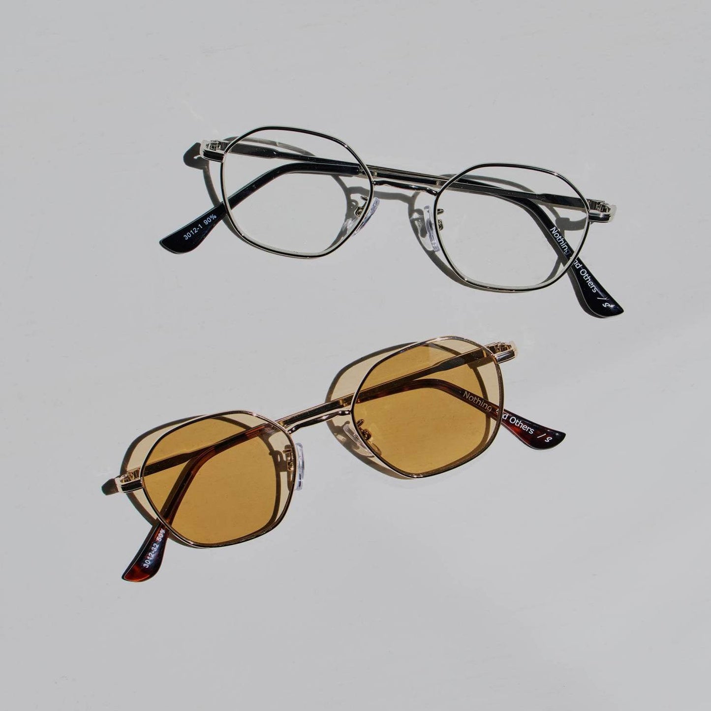 
                  
                    【鹿沼憂妃さんコラボ】Metal Frame Sunglasses
                  
                