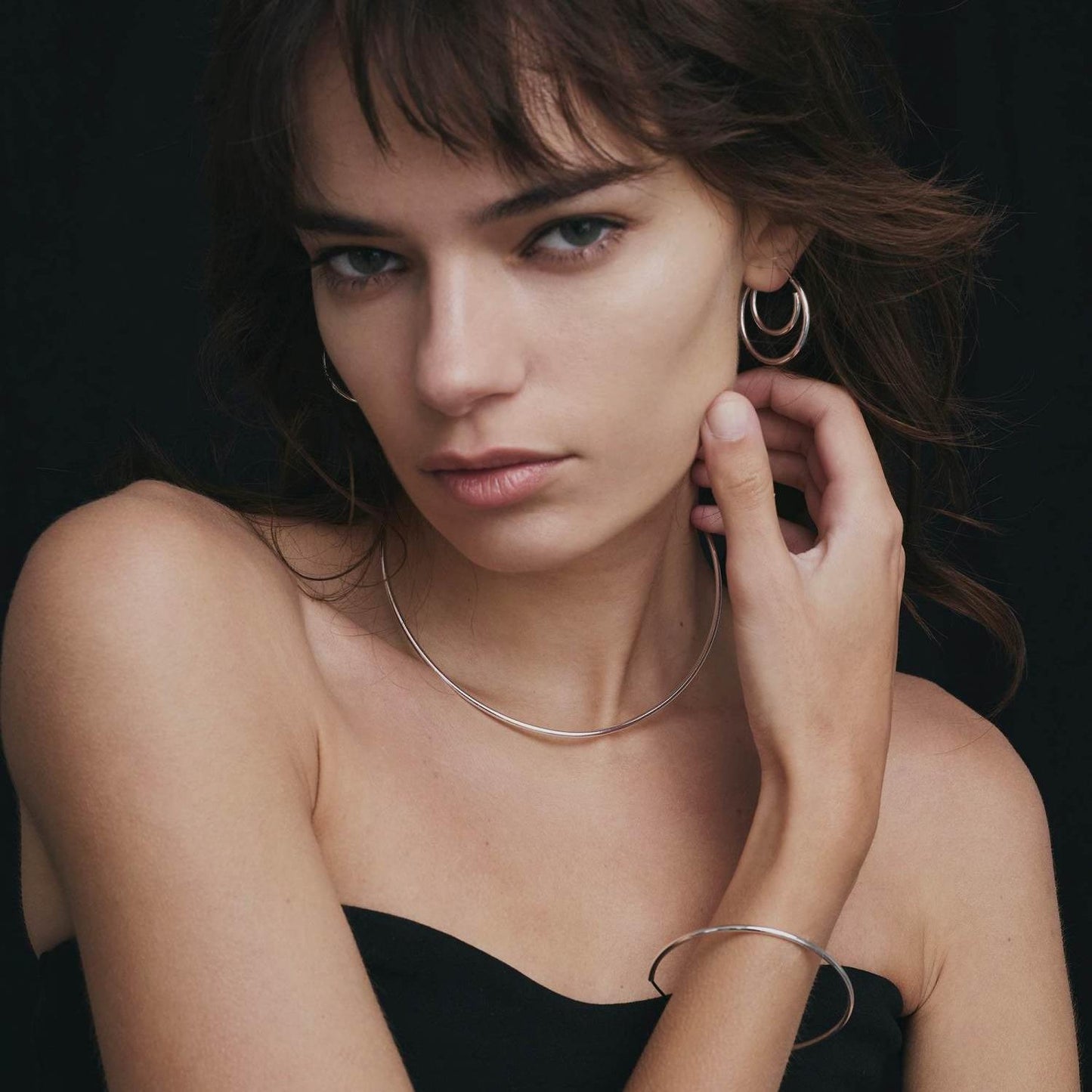 
                  
                    Thin HOOP Bracelet
                  
                
