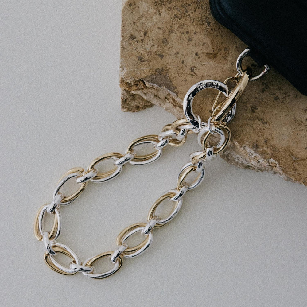 「Nothing And Others × DEMIU」Double Ring Chain Mobile Charm