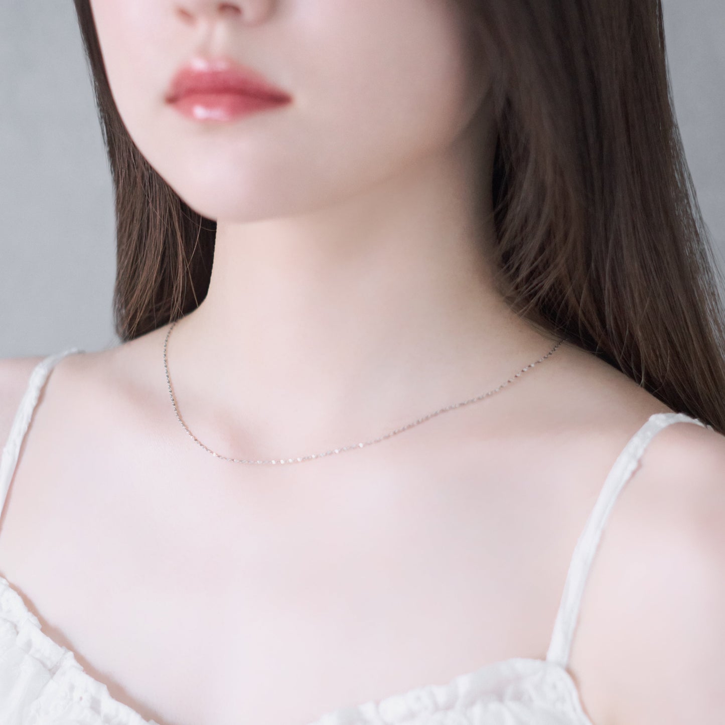 
                  
                    【りんかさん着用】グリッターチェーンネックレス
                  
                