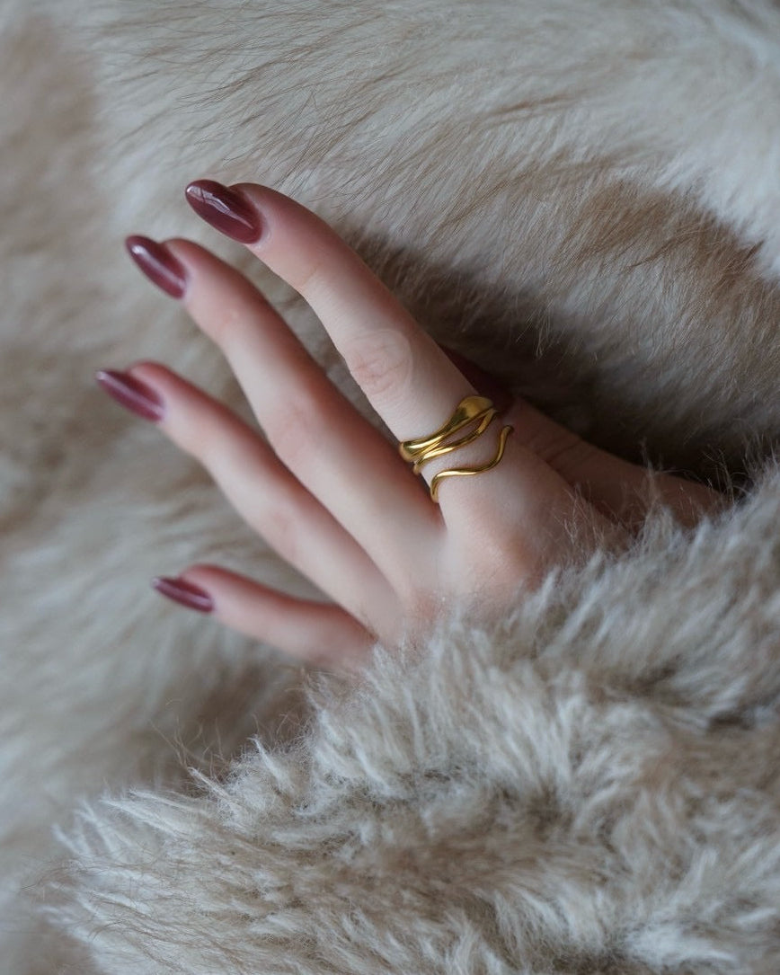 
                  
                    マルチラインリング
                  
                