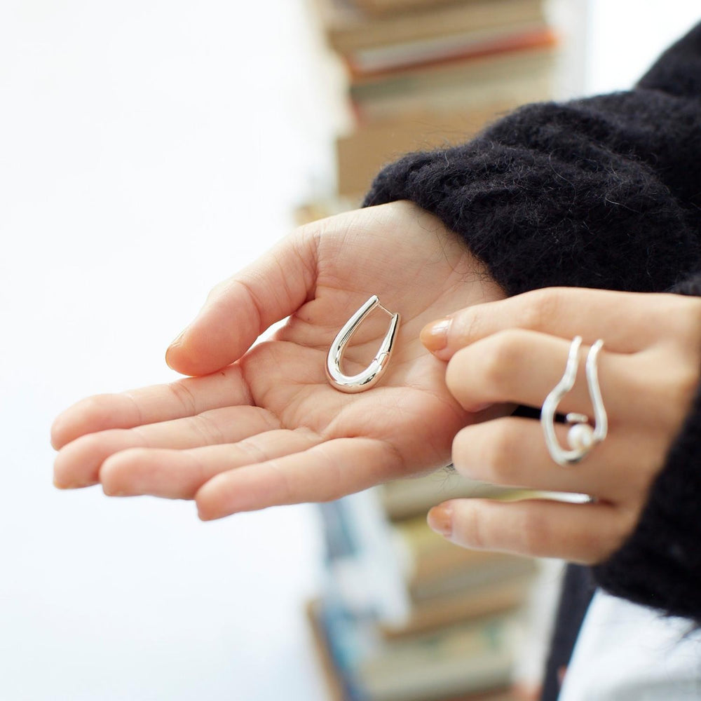 Twist drop line Pierce