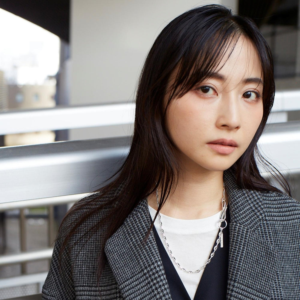 Designchain Big Hook Necklace