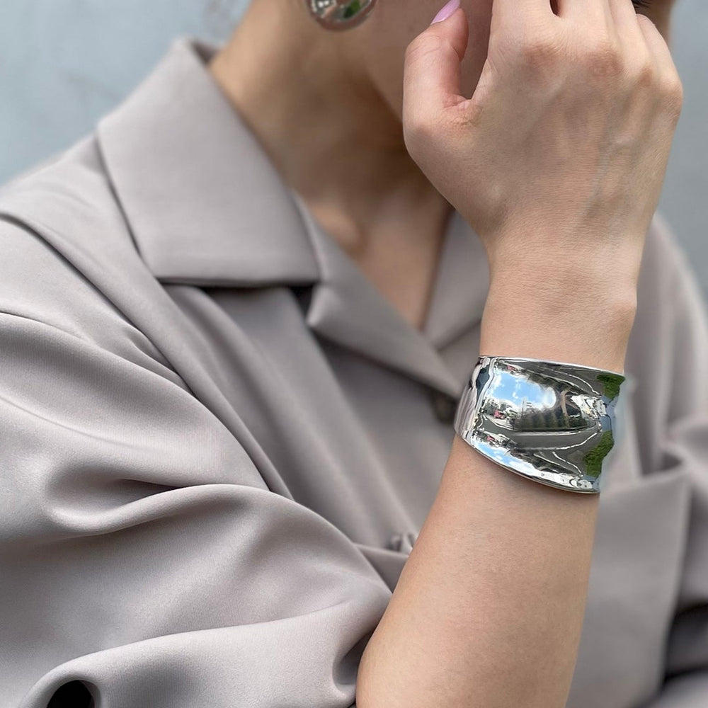 
                  
                    Softwave Bangle
                  
                