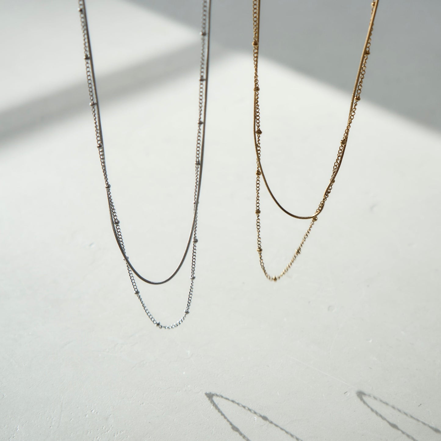 
                  
                    シンプル2連チェーンネックレス【AKB48 千葉恵里さん着用】
                  
                