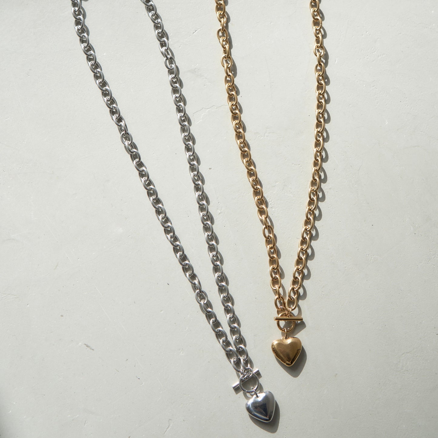 
                  
                    ハートボリュームチェーンネックレス【AKB48 千葉恵里さん着用】
                  
                