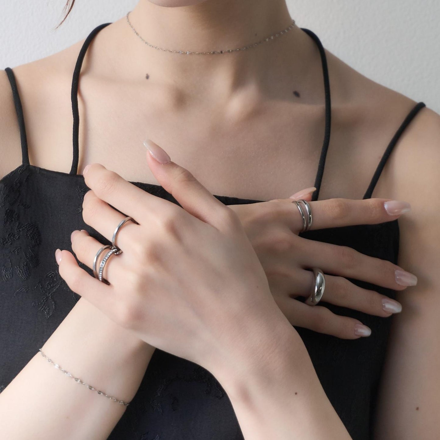 
                  
                    3連コネクテッドリング【AKB48 千葉恵里さん着用】
                  
                