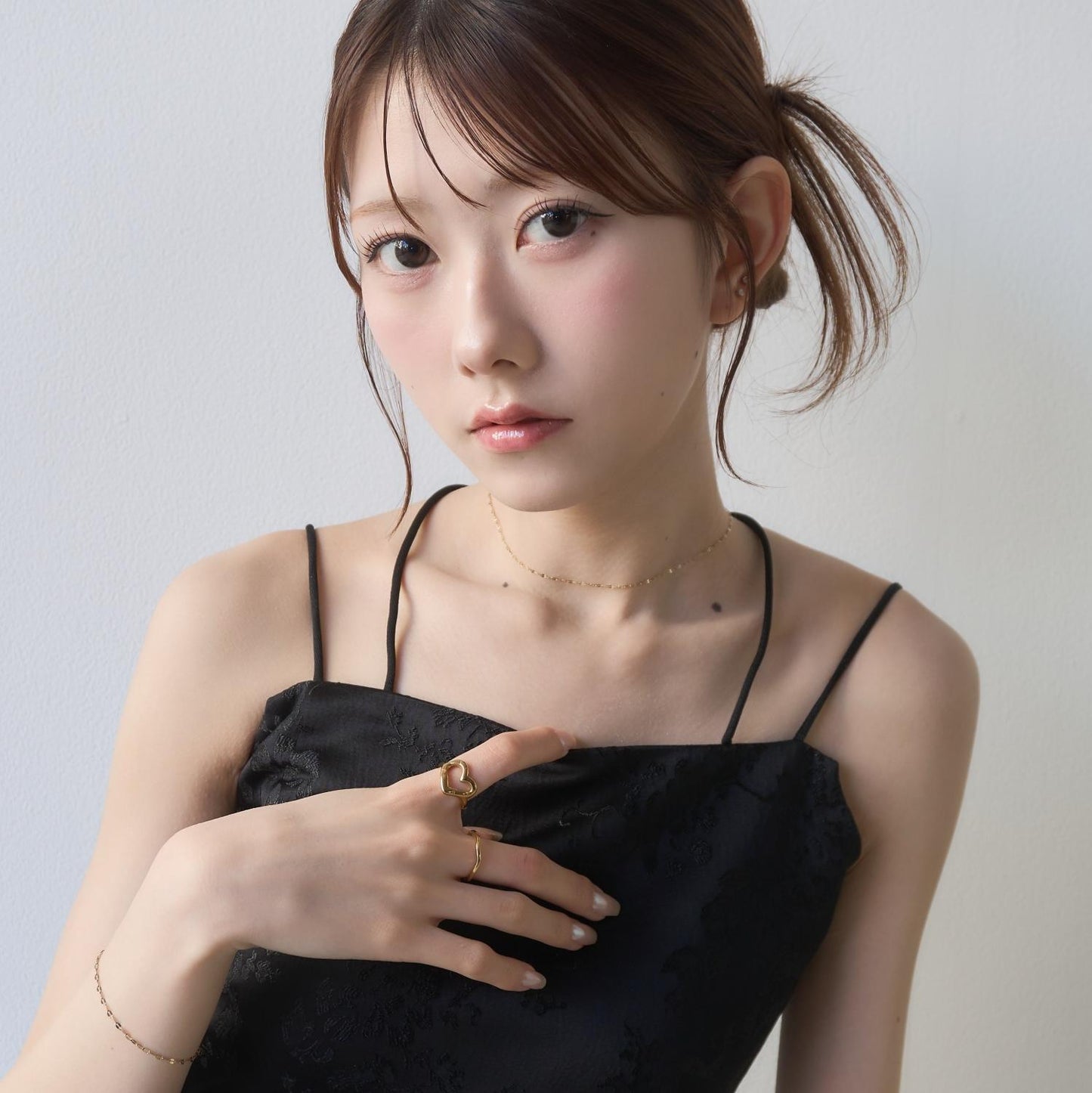 
                  
                    ペタルチェーンネックレス【AKB48 千葉恵里さん着用】
                  
                